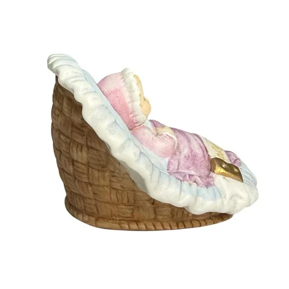 Enesco Designed Giftware Baby Figurine 1983 Pink Blanket Nursery Décor Vintage - Picture 5 of 8